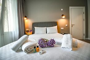 İrinikos Otel