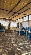 İrinikos Otel