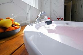 Yosun Suites