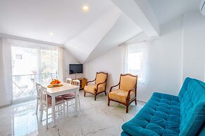 Yosun Suites