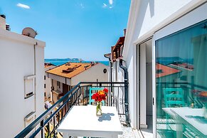 Yosun Suites