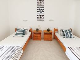 Lecini Studios