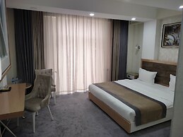 Reikartz Amirum Tashkent