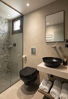 Akrotiri Olympus Luxury Suites