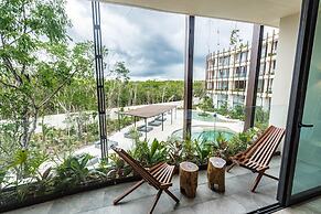 Mistiq Gardens