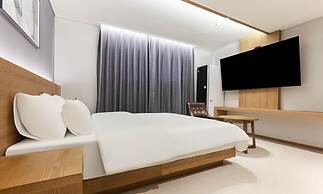 Wonju Central Hotel