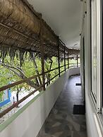 Dhangethi Inn