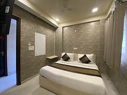 Hotel Red Chilly