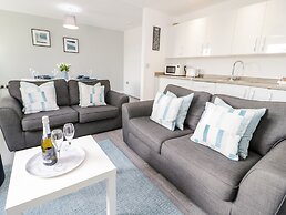 Apartment 6
