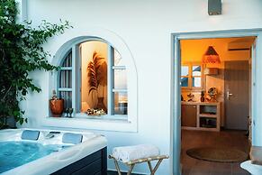 Divino Suites - Adults only