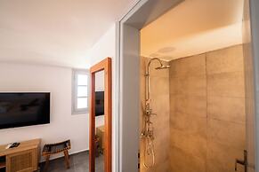 Divino Suites - Adults only