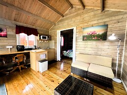 Red Hibiscus Villas