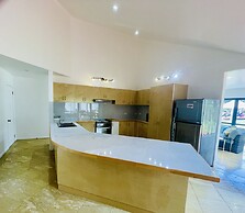 Red Hibiscus Villas