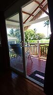 Red Hibiscus Villas