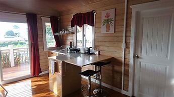 Red Hibiscus Villas