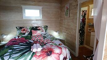 Red Hibiscus Villas
