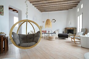 Villa Super Two
