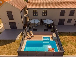 Villa NiA