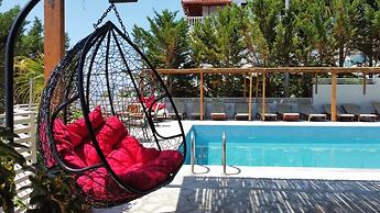 6 Milje Hotel