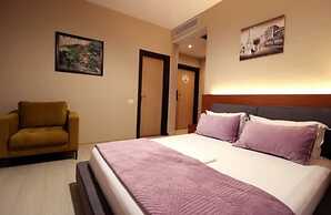 6 Milje Hotel