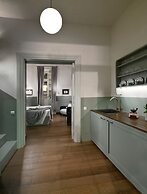 ATHINAIDOS QUARTERS BY K&K