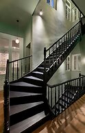 ATHINAIDOS QUARTERS BY K&K