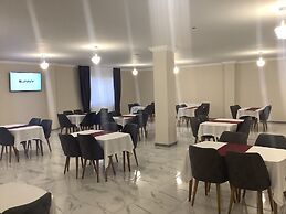 Atlihan Plus Hotel
