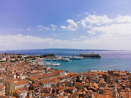 Split dream