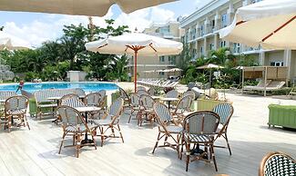 Pefaco Hotel Maya Maya
