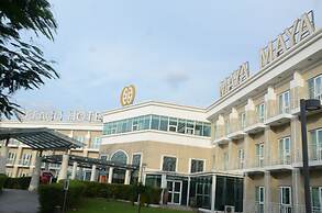 Pefaco Hotel Maya Maya