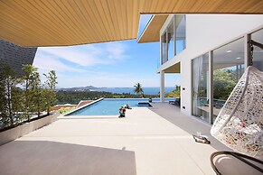 Villa the wave
