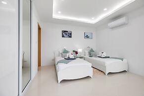 Villa the wave