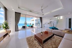 Villa the wave