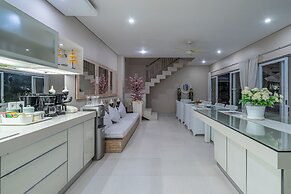 Villa Bali OM Center