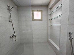 Al Faris Suite 2