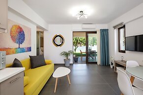 Coconut Palm Paradise
