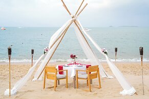 Holiday Inn Resort Samui Bophut Beach by IHG