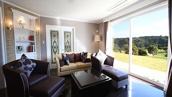 camel hotel resort