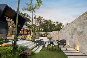 Airship Bali by Alex Villas