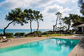 Azzuro Beach House