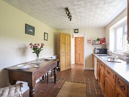 Cwm Ceiliog Annex