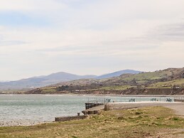 Cwm Ceiliog Annex