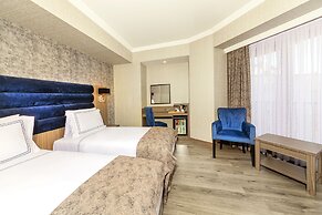 Demiray Hotel & Spa
