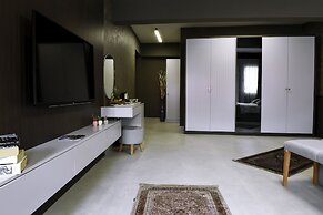 PIER 21 HOUSE