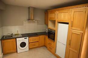 4 Eyre Square Lane