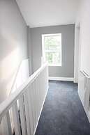 4 Eyre Square Lane