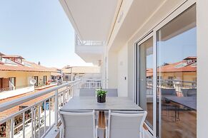 Kentro Luxury Suites