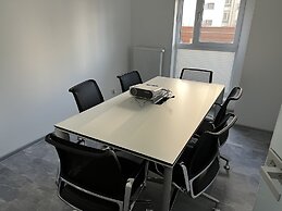 Marvelous 4 Room Penthouse W14-W15