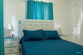 Ria Aparta Hotel