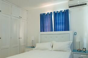 Ria Aparta Hotel
